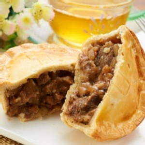 【澳洲肉派】黑胡椒骰子牛肉派