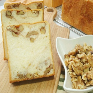 湯種蜂蜜肉桂核桃吐司