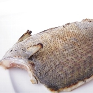 黑琵灣鹽燒翡翠皇魚片