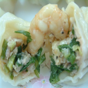 蝦仁韭菜雞肉水餃