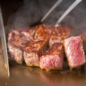 [主購禮] 訂購滿10份，贈 紐西蘭PS厚切霜降牛排1份