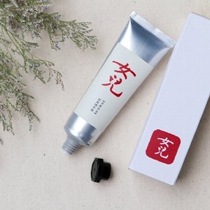 女兒 認真護手霜