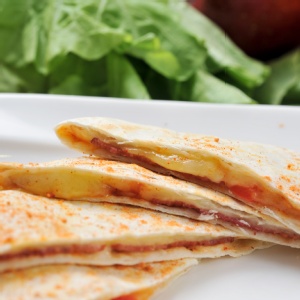 【阿墨薄餅】煙燻牛肉起士薄餅-P