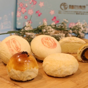 [主購禮] 單筆訂單滿12顆*5盒或6顆*10盒(或訂購總數滿60顆)送小劇場禮盒一盒