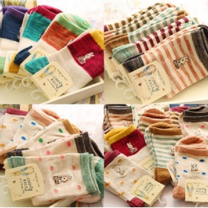 [主購禮] 訂購滿30贈正品-短襪款或船型款 一雙