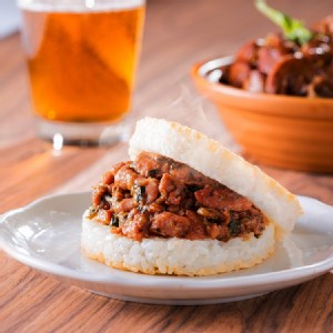 [主購禮] 開團成功，即贈送【紅龍】三杯雞米漢堡1包(3顆入)