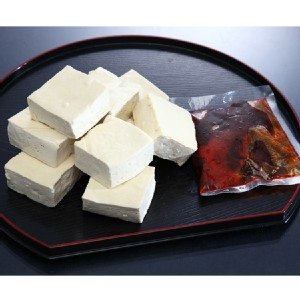 [主購禮] 單筆訂單金額滿2000元，主購禮送【千里尋】商品1份