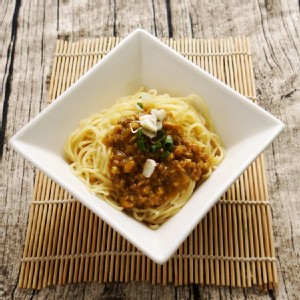 日式咖哩肉燥拌麵