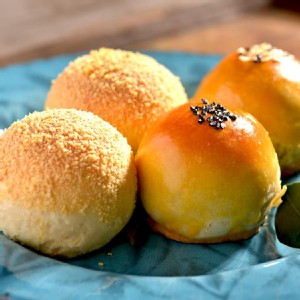 【拿破崙先生】烏豆沙×金沙蛋黃酥