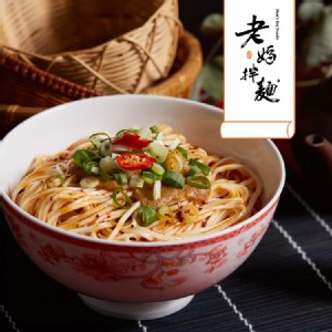 [主購禮] 單筆訂單金額滿2000元，主購禮送老成都擔擔麵(4入)1袋