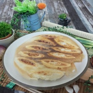 [主購禮] 單筆訂單金額滿3000元，主購禮送【畢家鍋貼】1包