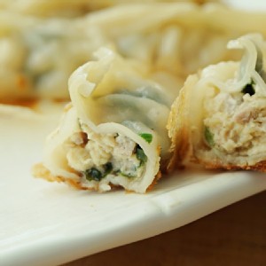 【畢家鍋貼】香菜臭豆腐雞腿肉鍋貼