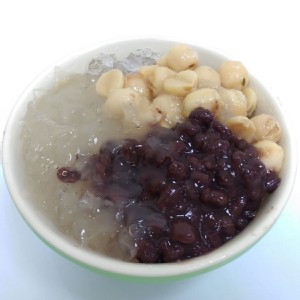 【聖萱坊】晶瑩紅寶湯(銀耳+紅豆+蓮子)