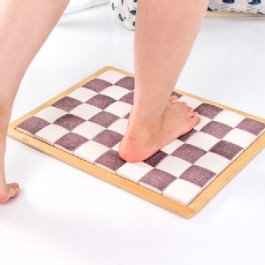 【樂嫚妮】棋盤格造型珪藻土矽藻土吸水地墊45x35cm