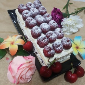 【新巧屋】新鮮櫻桃爆多蛋糕(長條)