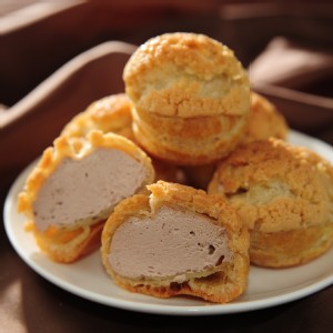 【新巧屋】巧克力酥皮泡芙