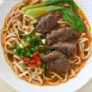 【KK Life-紅龍】紅燒腱心牛肉麵