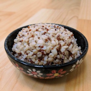 【野人舒食】紅藜大麥糙米飯-低GI雜糧飯 穀味香氣四溢! 特價：$35