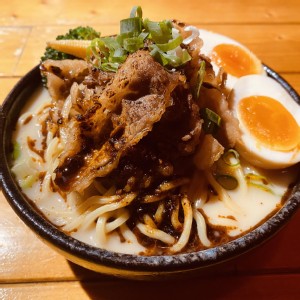 【赤鳥拉麵】椒麻牛肉拉麵 特價：$89