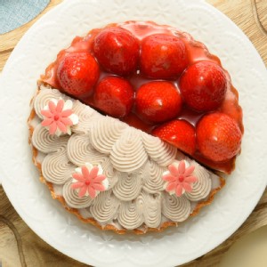 【新款雙拼】【亞尼克夢想村】6吋雙享派-歡樂鮮莓+芋花園 特價：$479