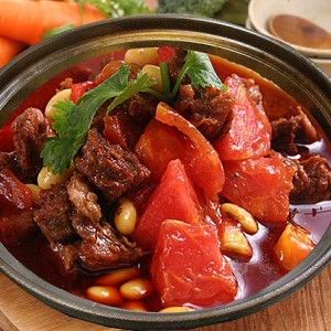 【家之味】蕃茄黃豆牛肉湯