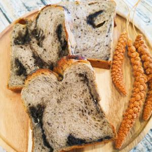 【海岸山麥】奶香黑芝麻麵包