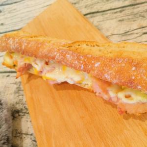 【海岸山麥】青醬燻雞法國