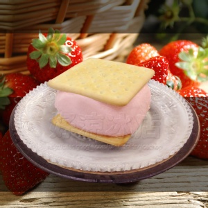 三明治夾心冰餅-草莓