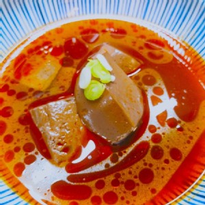 麻辣鴨血