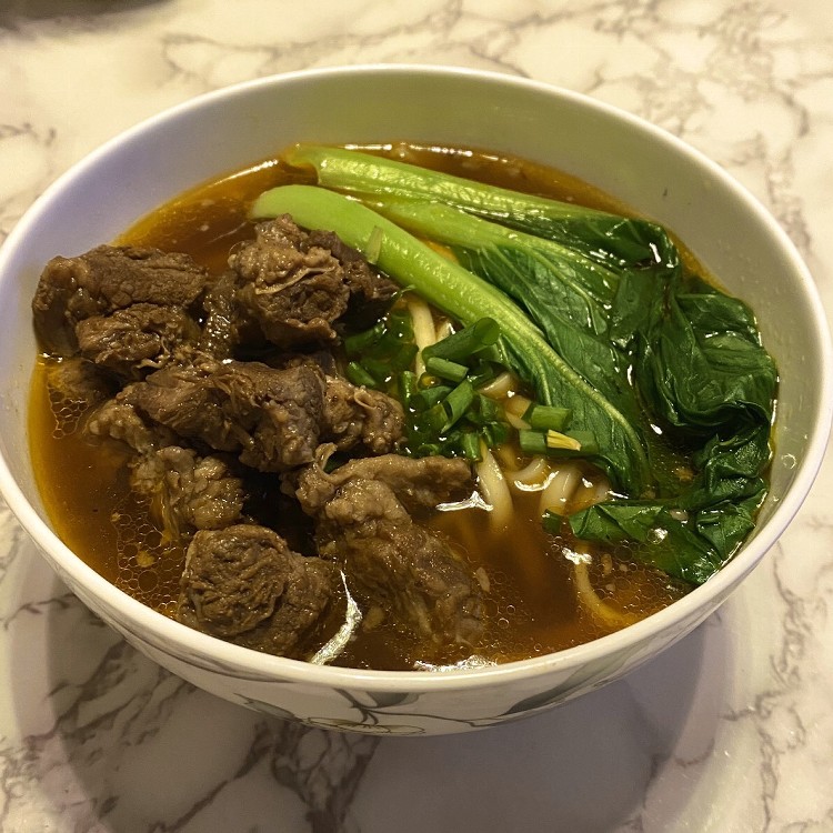 【主播楊中化爆漿大貢丸】 私房紅燒牛肉麵