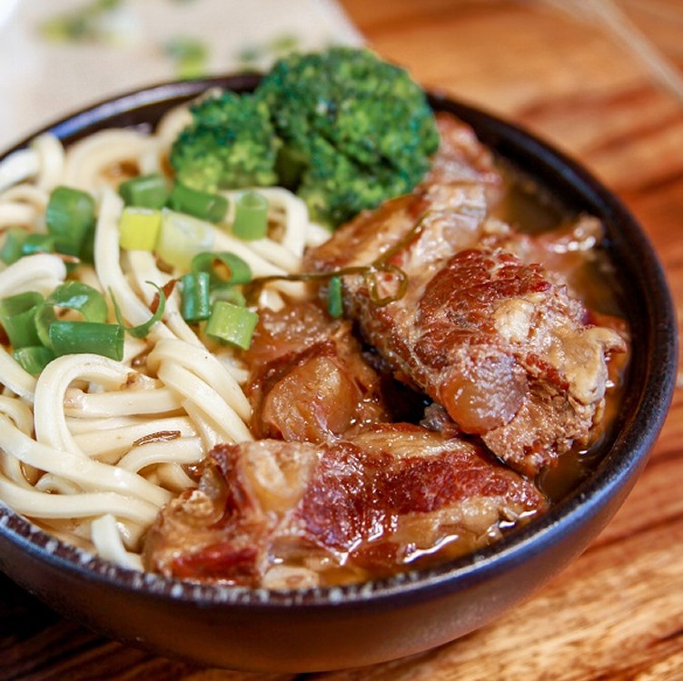 【滷台味】滷湯麵 3種口味 豬、牛、雞