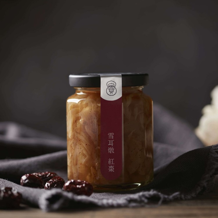 【8more】滋補強身｜紅棗雪耳燉