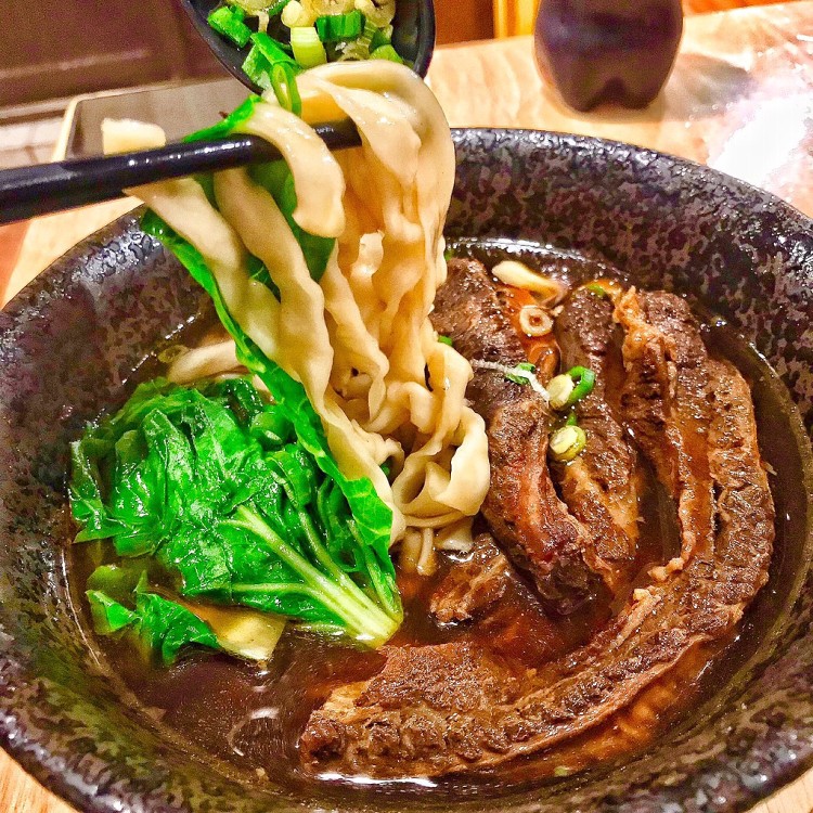 【蔣老爹】牛霸王紅燒牛肉麵