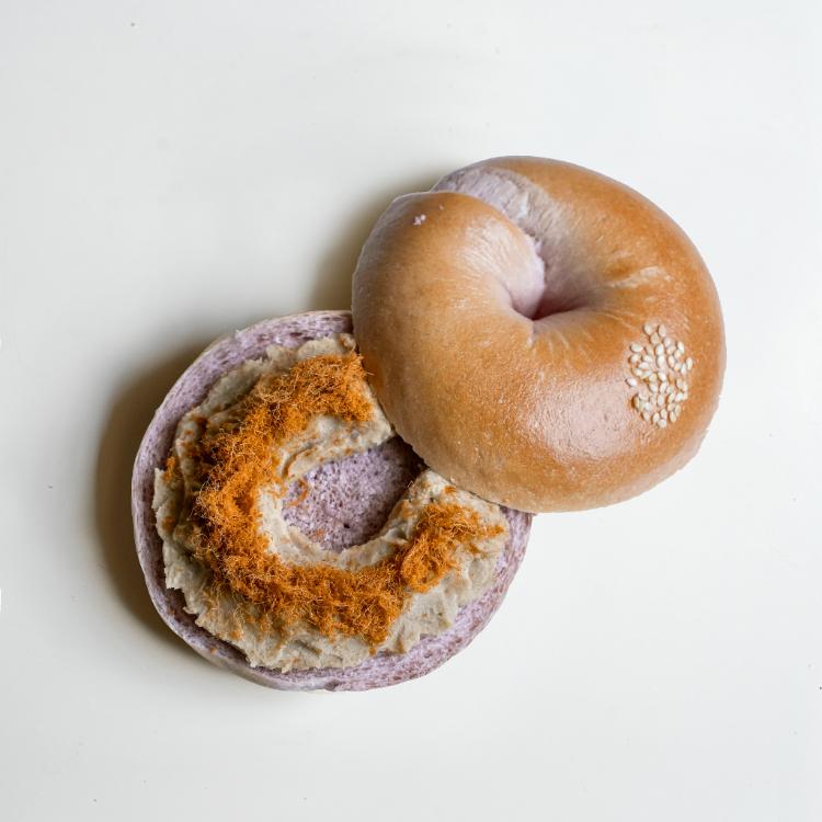 【甜蜜點】阿嬤a芋泥肉脯貝果