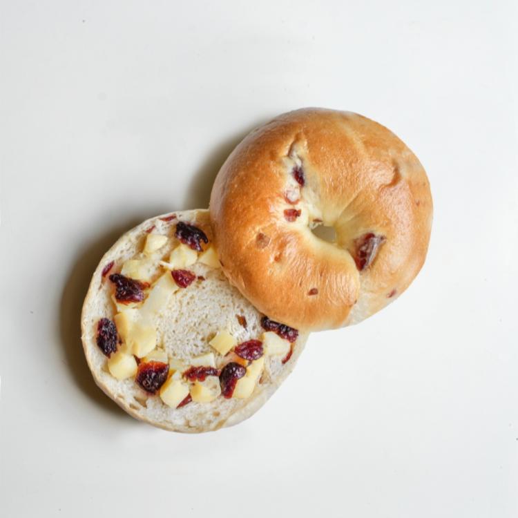 【甜蜜點】經典蔓越莓乳酪貝果(奶素)