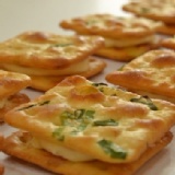 蔥味叉叉夾心餅