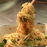 常溫台式肉燥醬拌麵 特價：$10