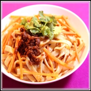 眷村雙醬拌麵 特價：$18