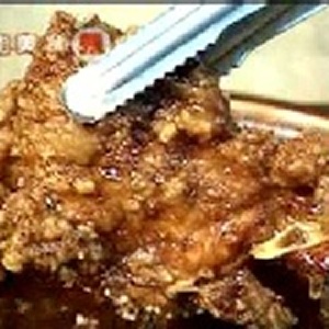 阿瑋紅燒排骨 特價：$108