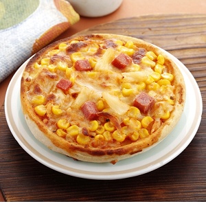 【賀米爾貝果】圓形披薩-夏威夷 特價：$23