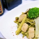 青醬雞肉蔬菜義大利麵 (不含麵)