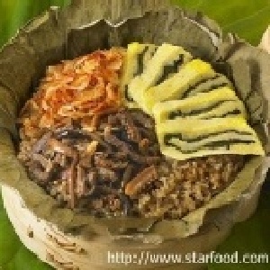 玉子櫻蝦荷葉飯