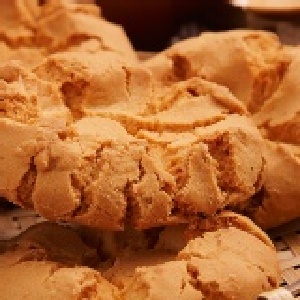 【永發製餅廠】杏仁桃酥 (淨重約450g/罐)