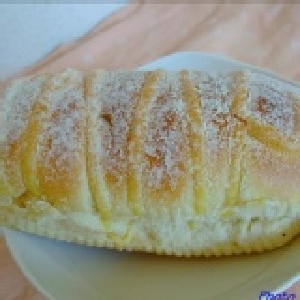 【葡吉麵包】奶露麵包 特價：$65