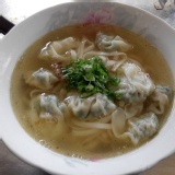 薺菜餛飩麵 特價：$200