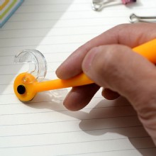 [大合購] 外銷日本滾輪式美工刀∞ 拆信割紙開紙箱 主購必備