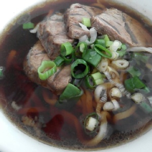 畢老爺紅燒牛肉麵