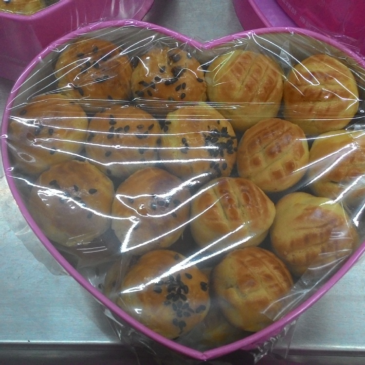 迷你蛋黃酥&核桃鳳梨酥