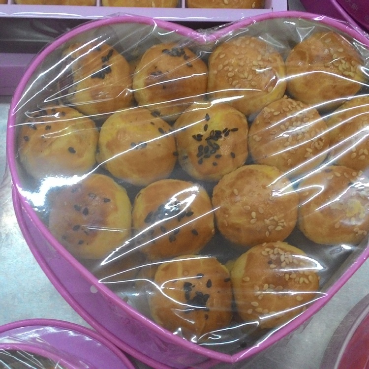 迷你蛋黃酥&蛋黃鳳梨酥