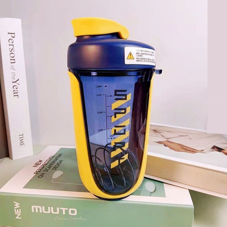 【草莓生活】運動健身搖搖杯